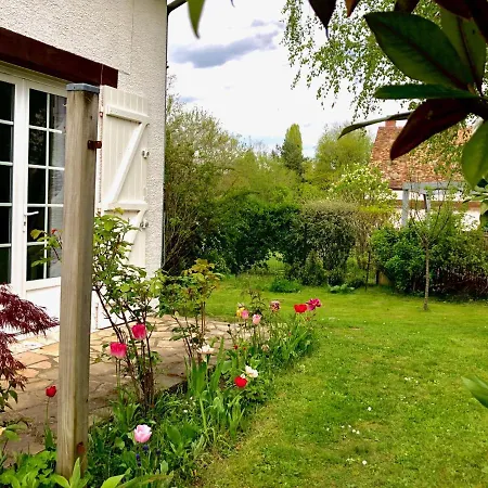 Gite Du Bout D'Auvers Noisy-sur-Ecole Esterno foto